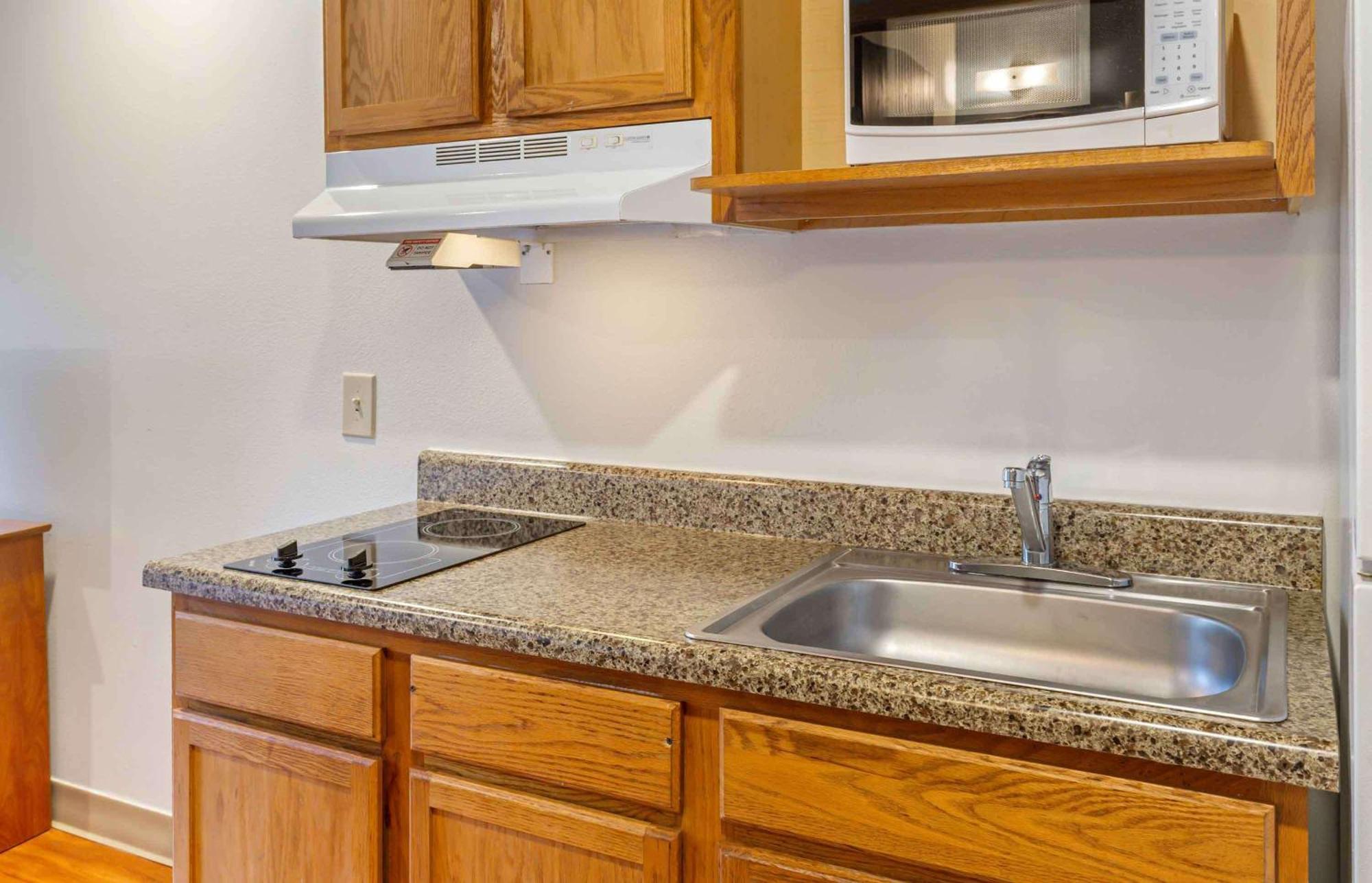 Extended Stay America Select Suites - Fayetteville - West Esterno foto